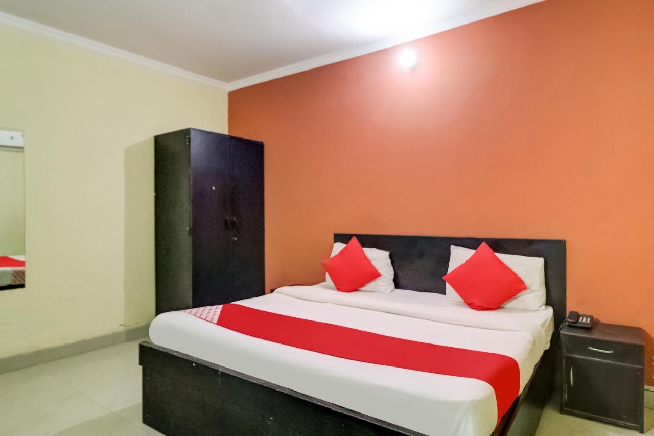 Oyo Hotel R K Residency Gurgaon Exterior photo